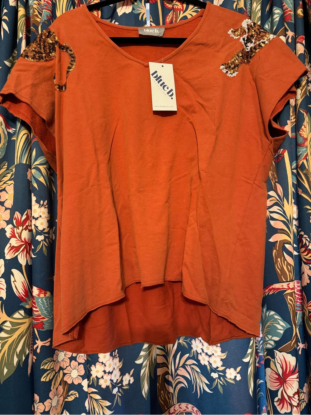 Blue B Rust Short Sleeve Women's Top with Sequin Tiger Detail L